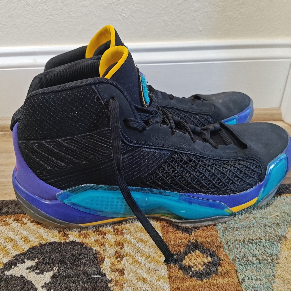 Nike Air Jordans 38 Aqua Sneakers - Picture 2 of 6